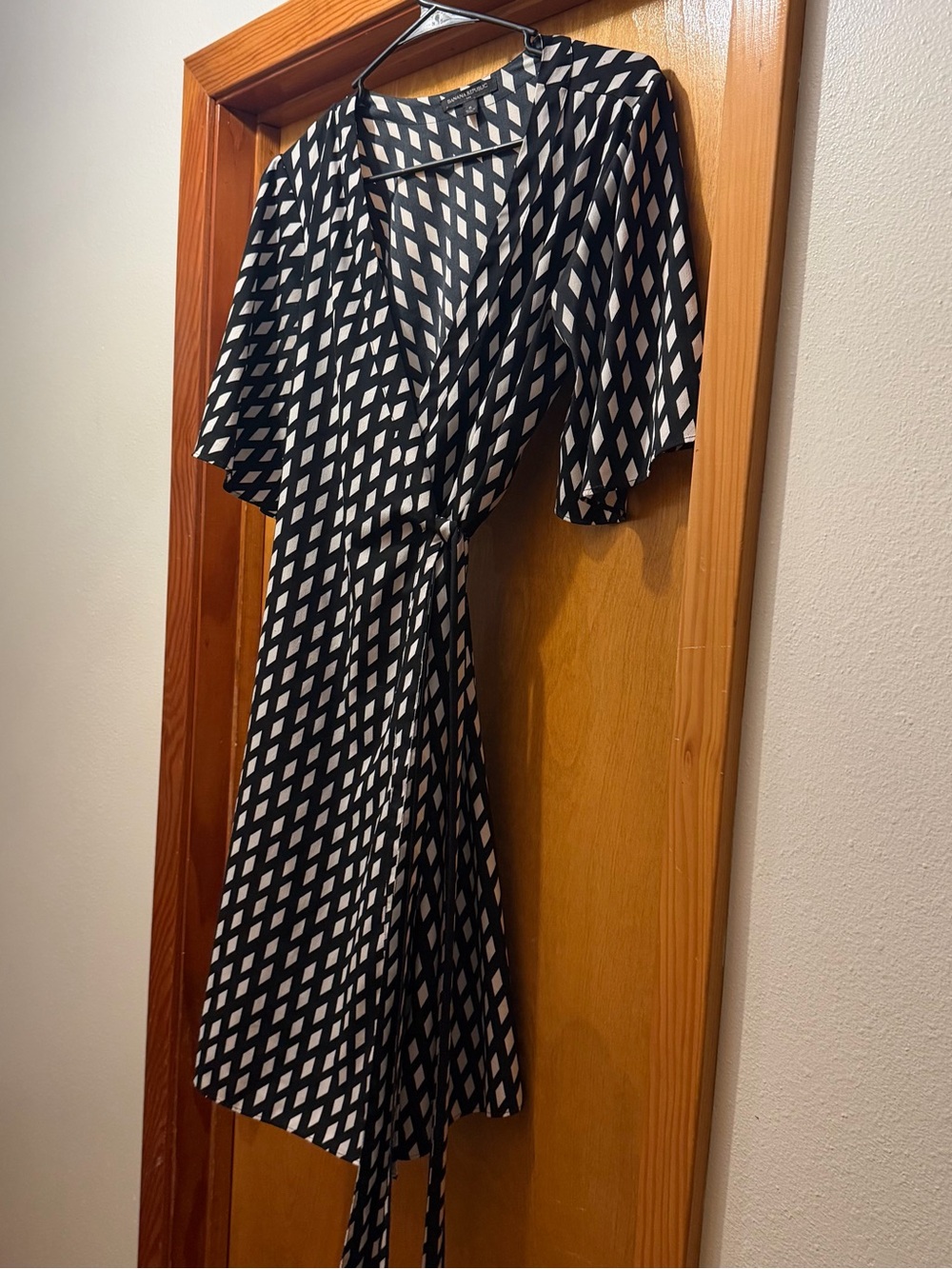Banana Republic Black and White Geometric Wrap Dress